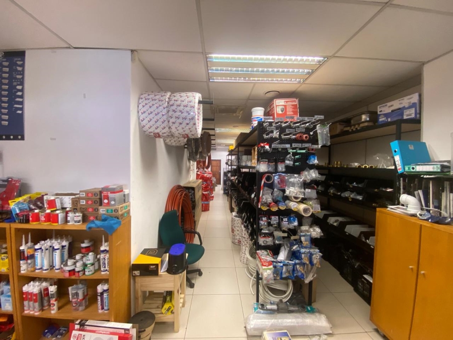 To Let commercial Property for Rent in Brackenfell Central Western Cape